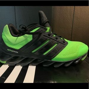 Adidas Spring bounce